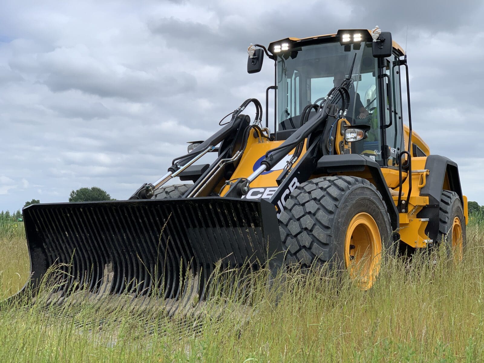 JCB 427 wiellader